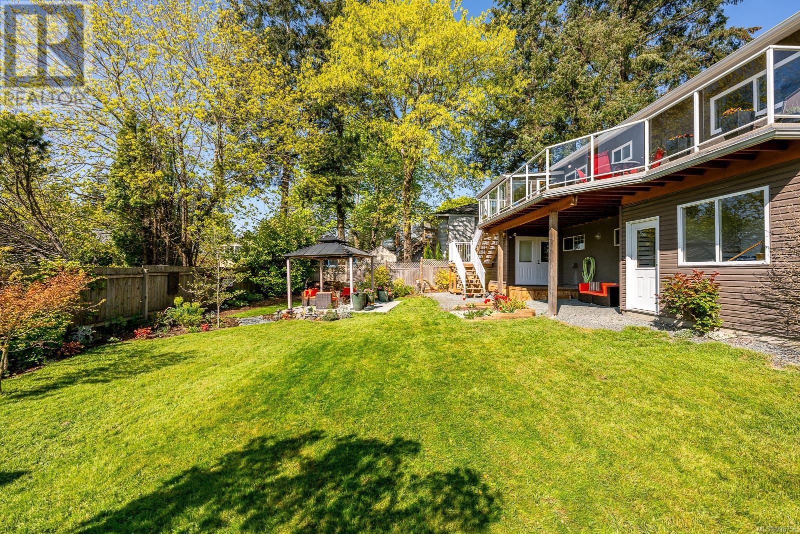 2165 Downey Ave, Comox