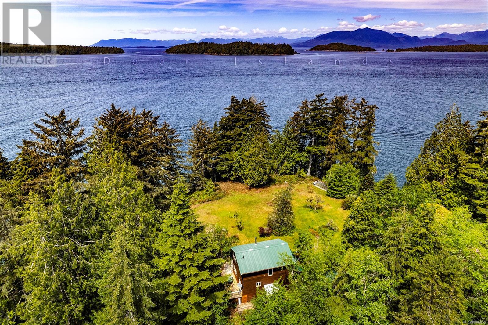 100 Mathers Lane, Bamfield