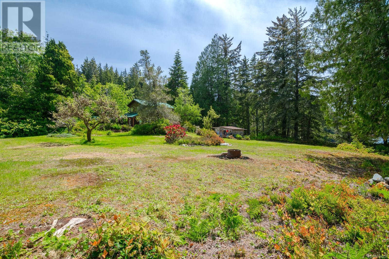 100 Mathers Lane, Bamfield