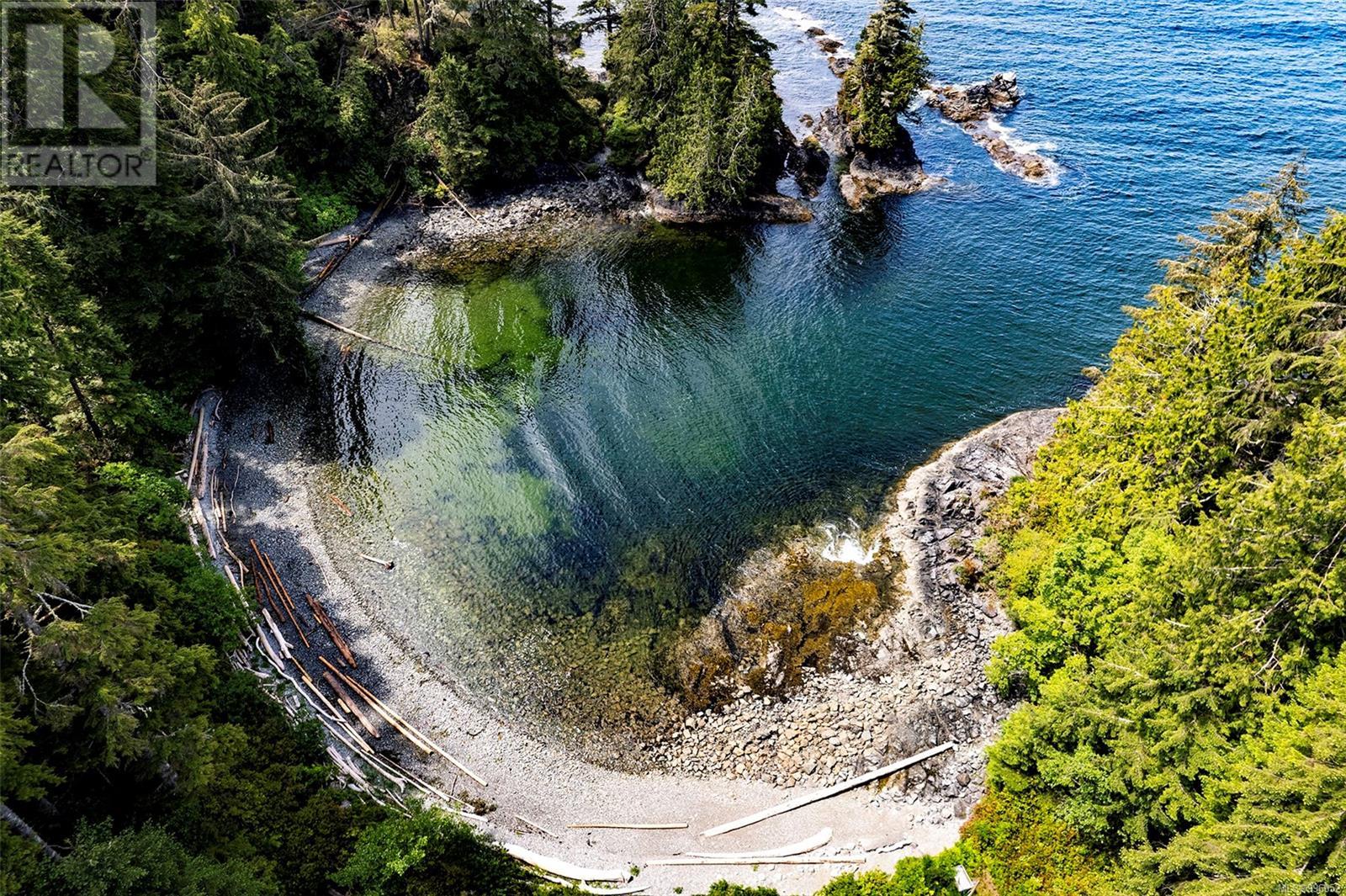 100 Mathers Lane, Bamfield