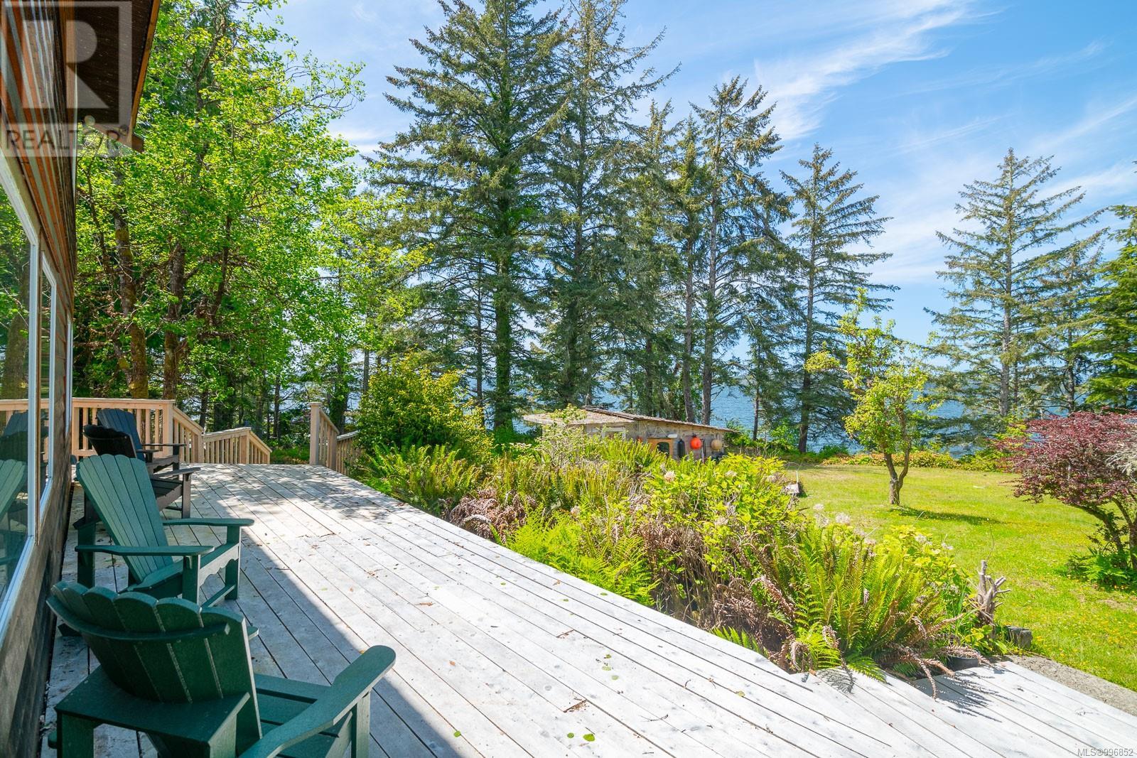100 Mathers Lane, Bamfield