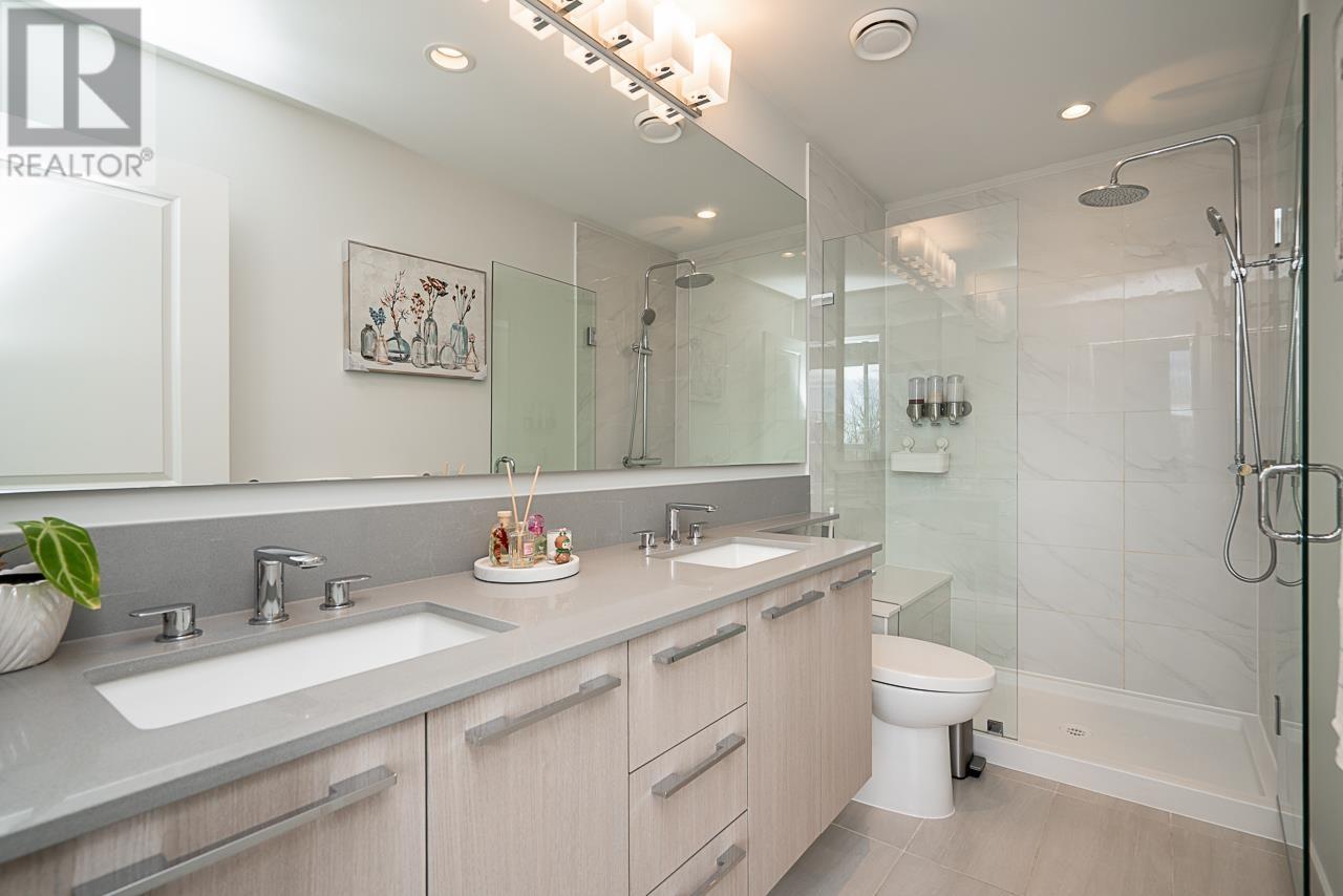 Photo 18 of 510 6438 Byrnepark Drive, Burnaby BC