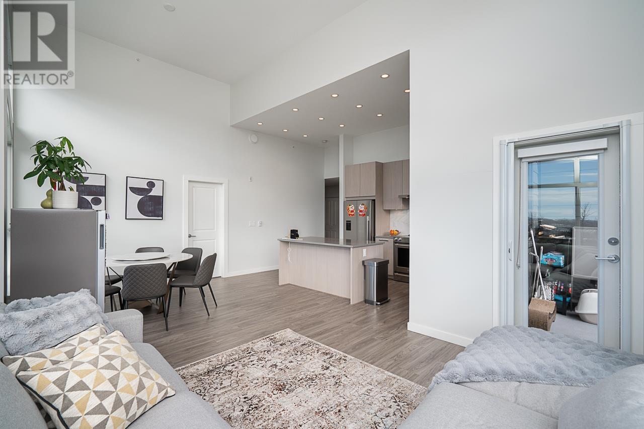 Photo 12 of 510 6438 Byrnepark Drive, Burnaby BC