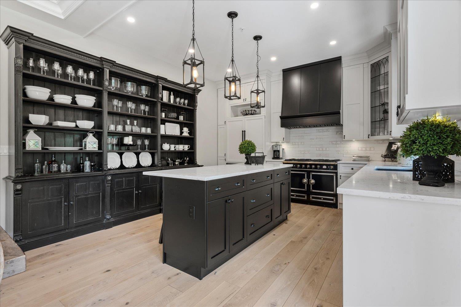 44 1885 COLUMBIA VALLEY ROAD, Cultus Lake South, Lindell Beach