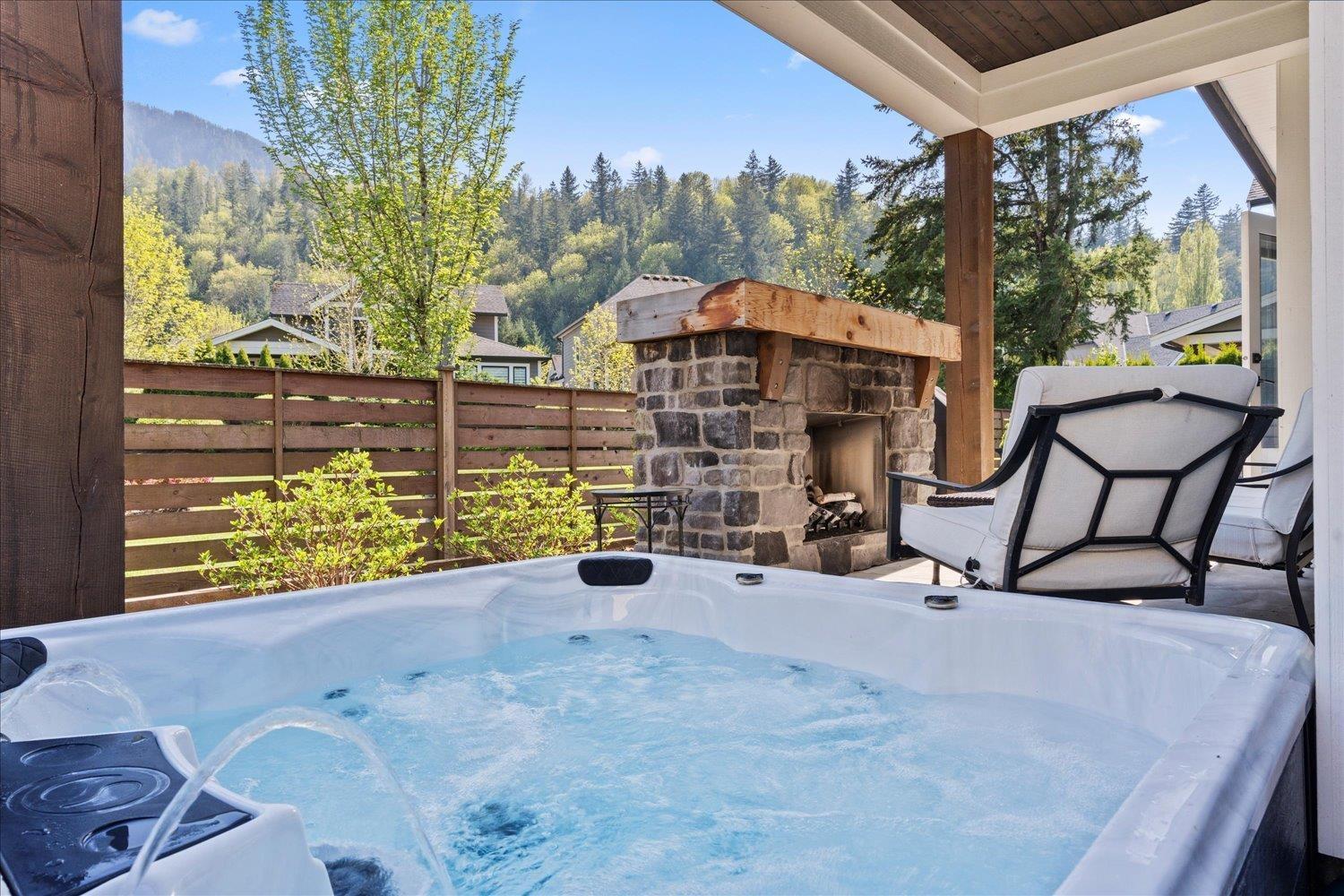 44 1885 COLUMBIA VALLEY ROAD, Cultus Lake South, Lindell Beach