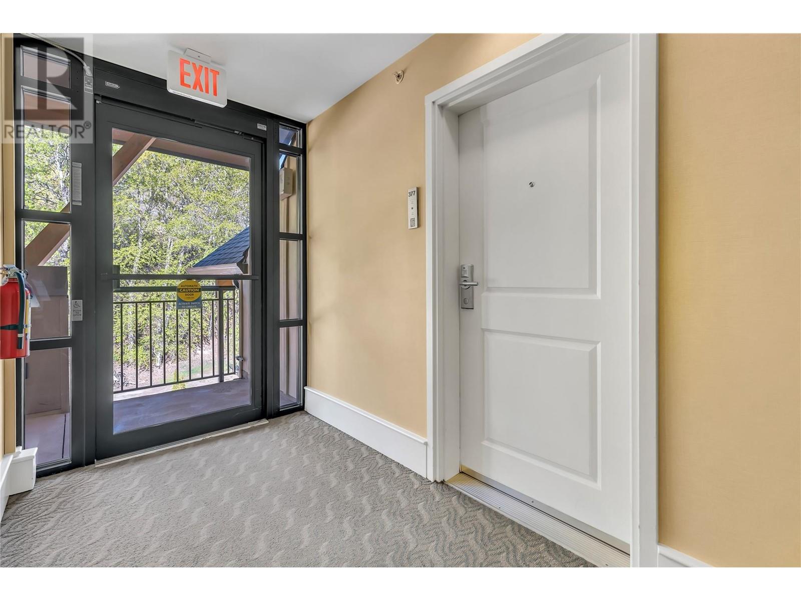 13011 Lakeshore Drive S Unit# 377, Summerland