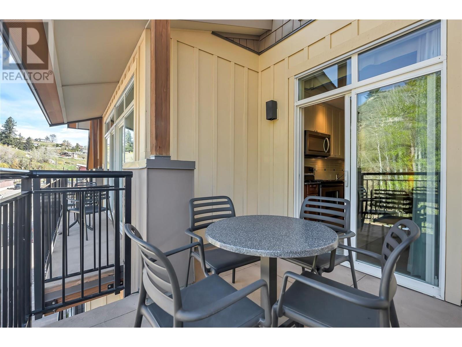 13011 Lakeshore Drive S Unit# 377, Summerland