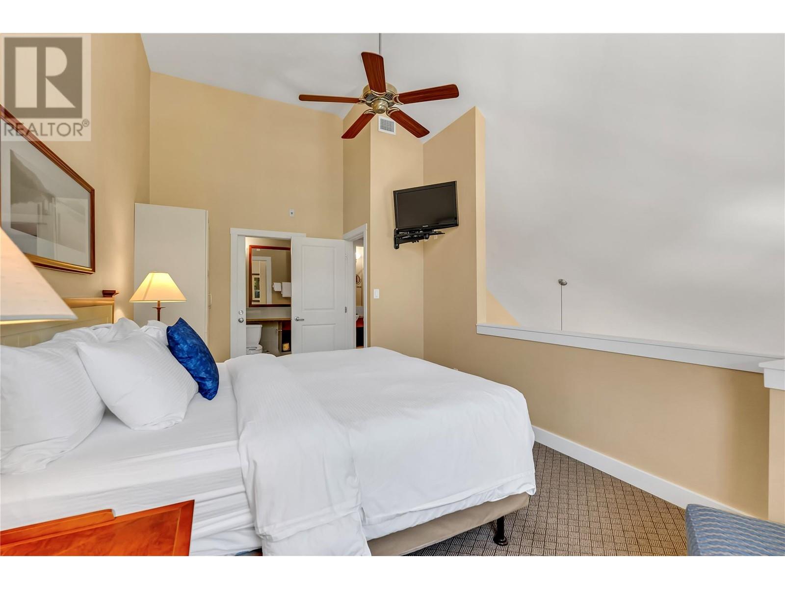 13011 Lakeshore Drive S Unit# 377, Summerland