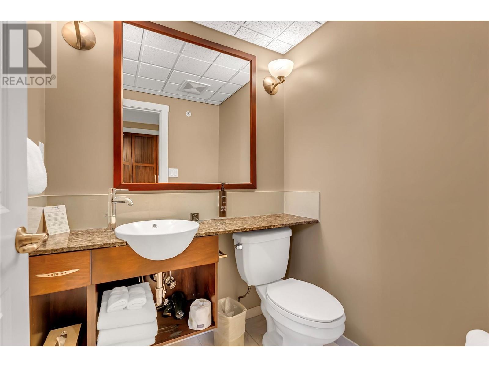 13011 Lakeshore Drive S Unit# 377, Summerland