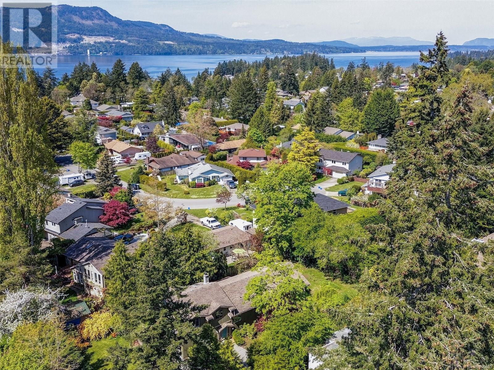  7082 Hagan Road, Central Saanich