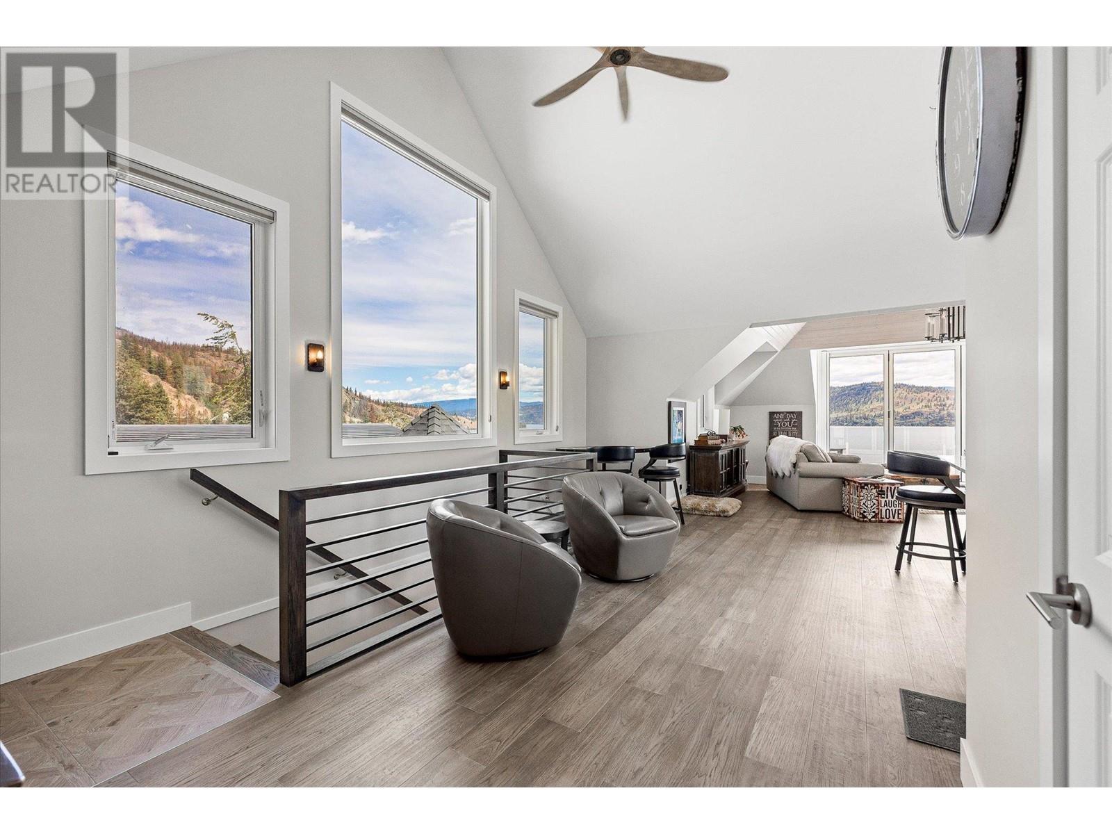 22 901 Westside Road South, West Kelowna
