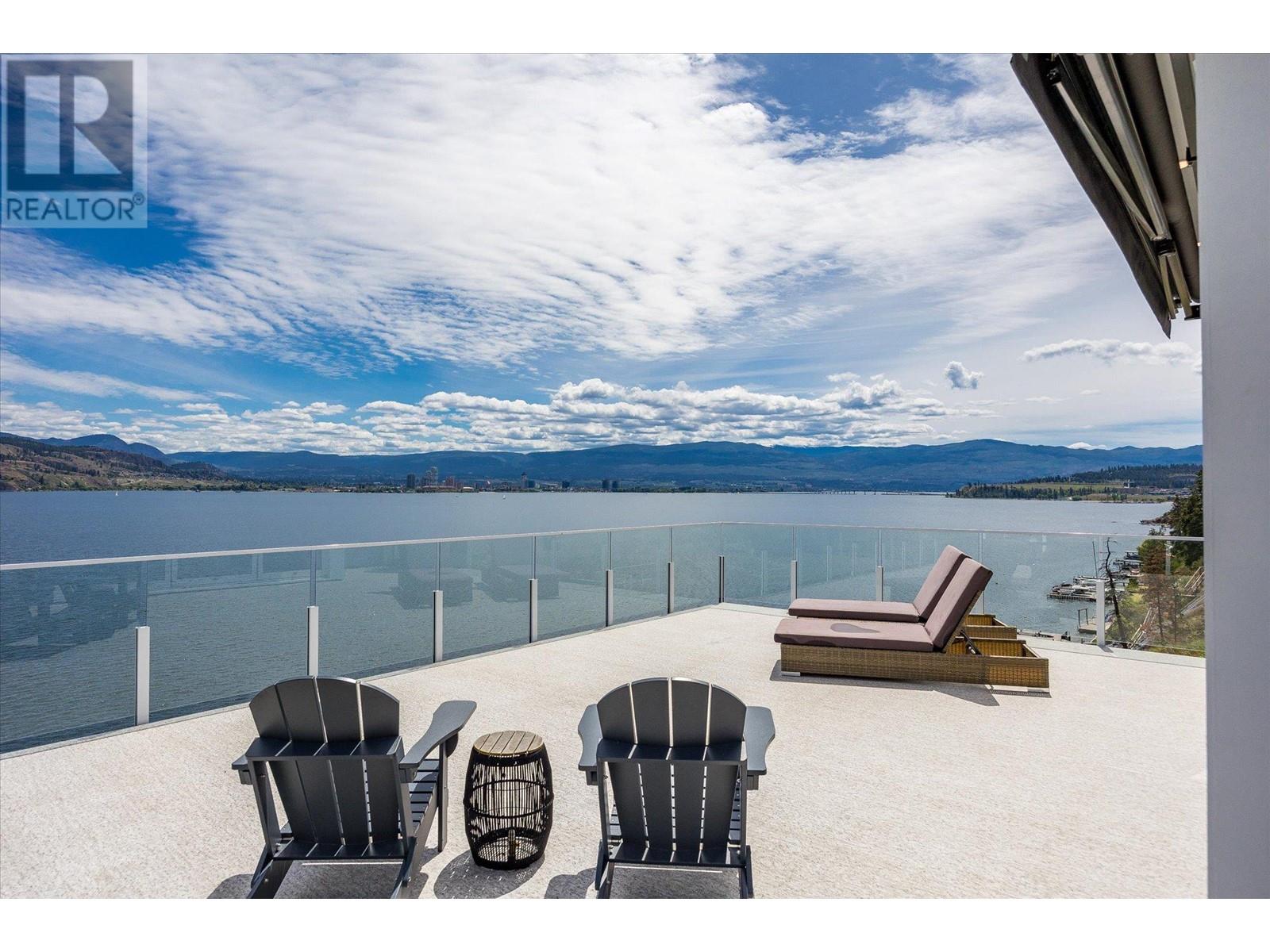 22 901 Westside Road South, West Kelowna