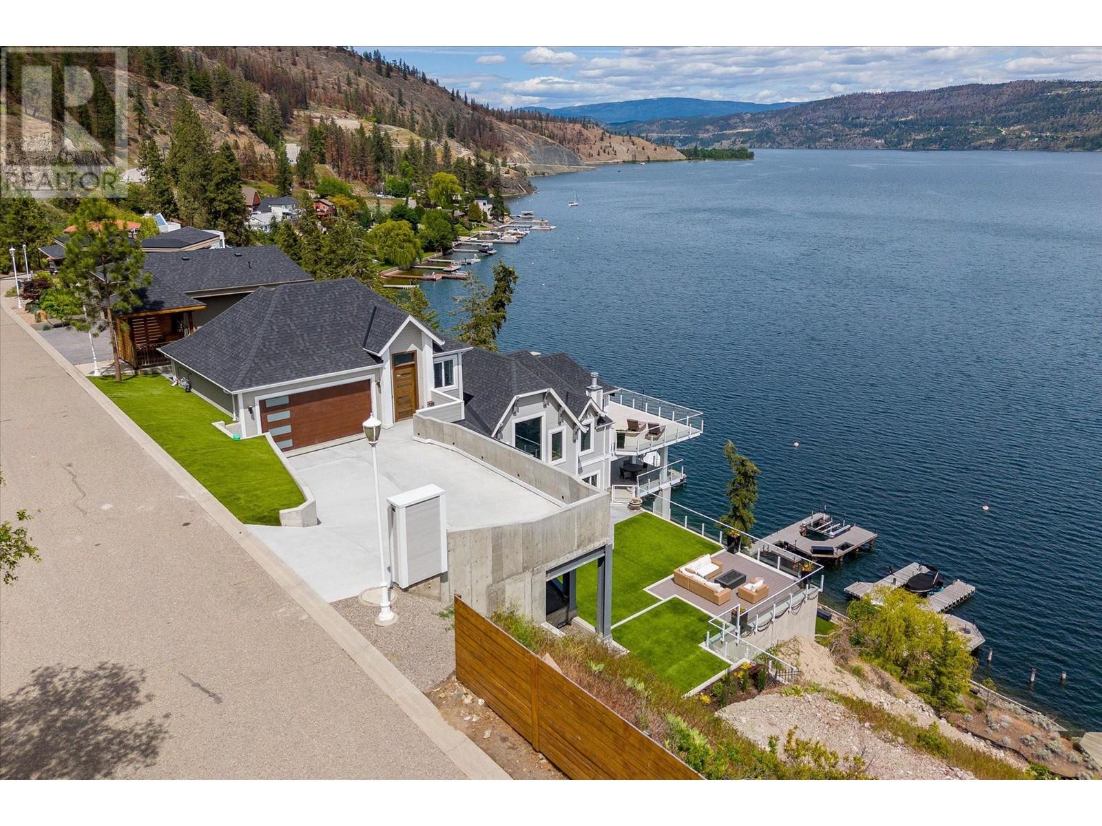 22 901 Westside Road South, West Kelowna