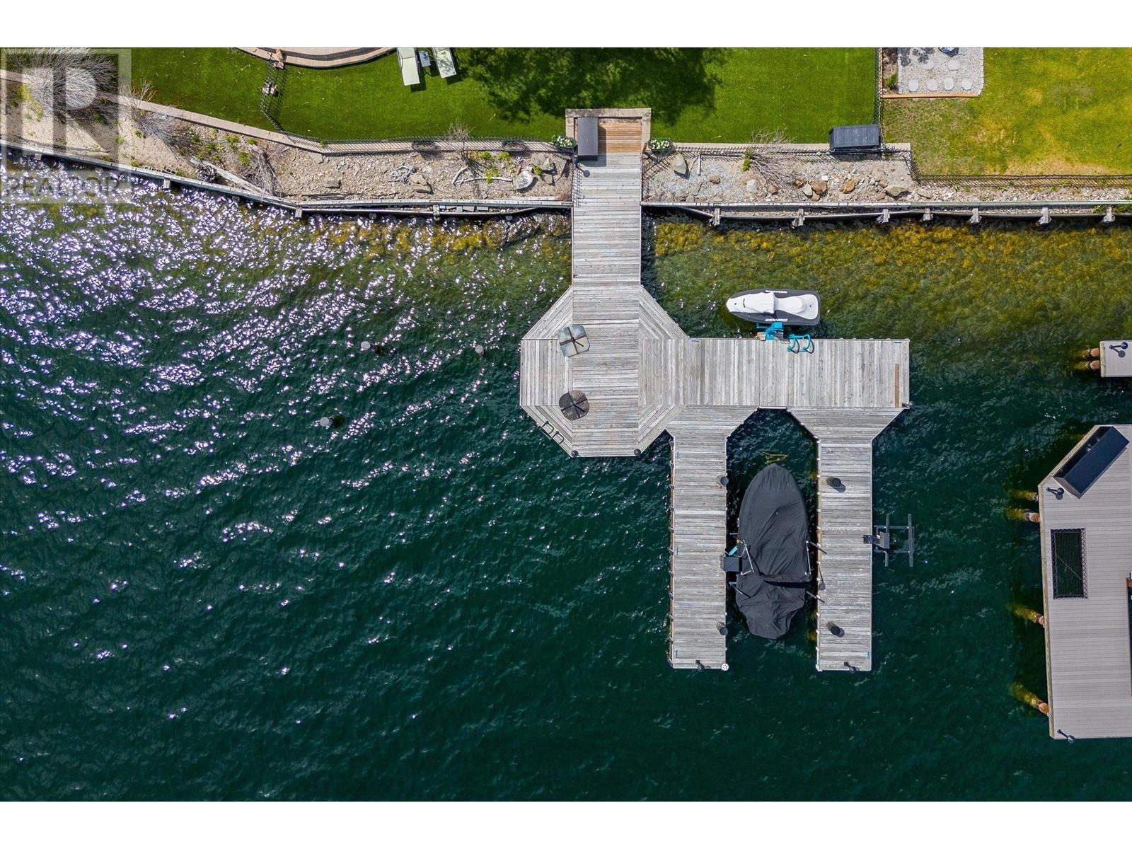 22 901 Westside Road South, West Kelowna