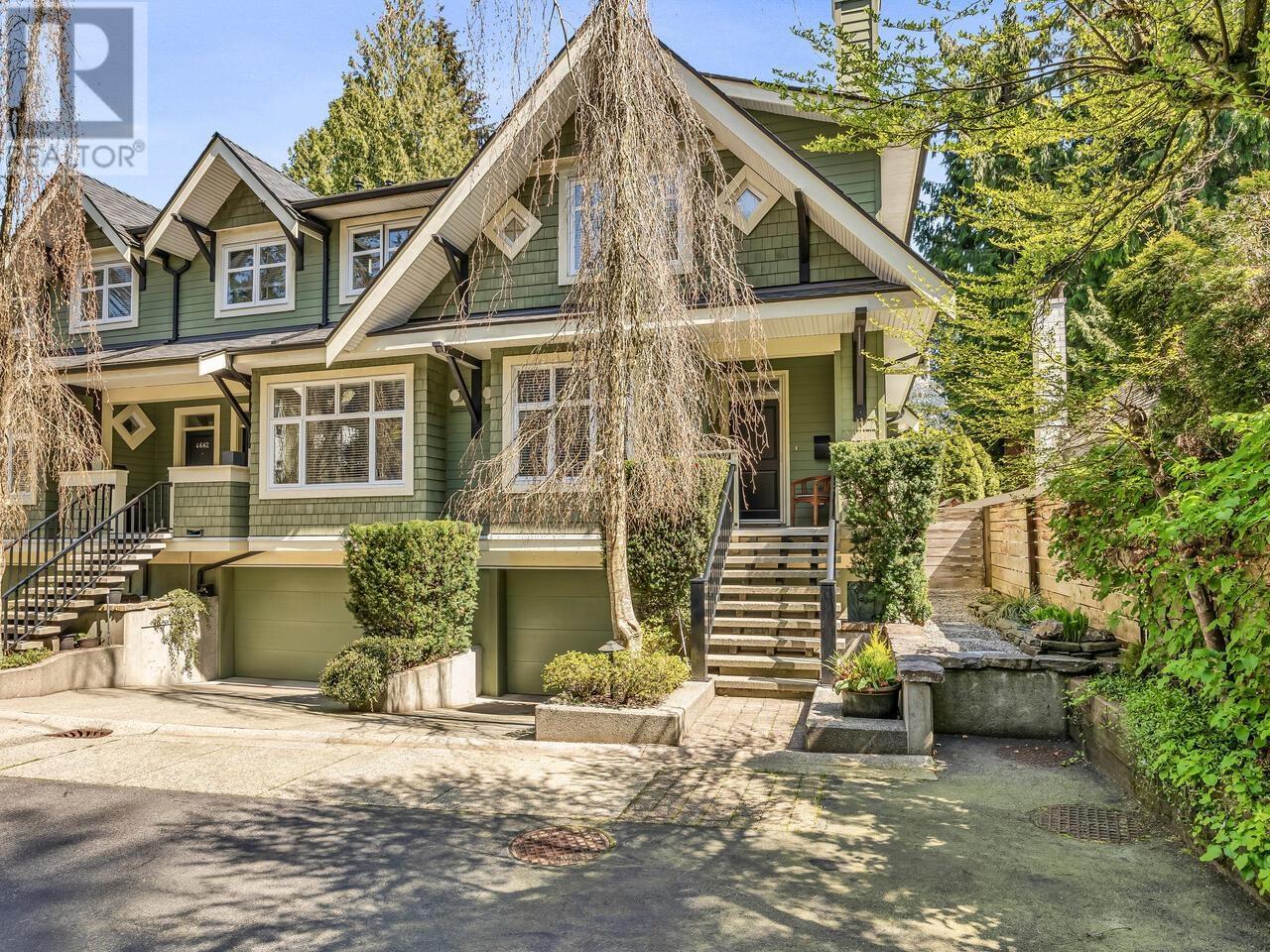 4658 CAPILANO ROAD, North Vancouver