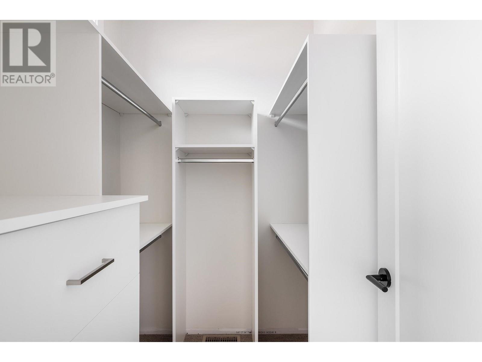 5 3425 Hilltown Drive, Kelowna