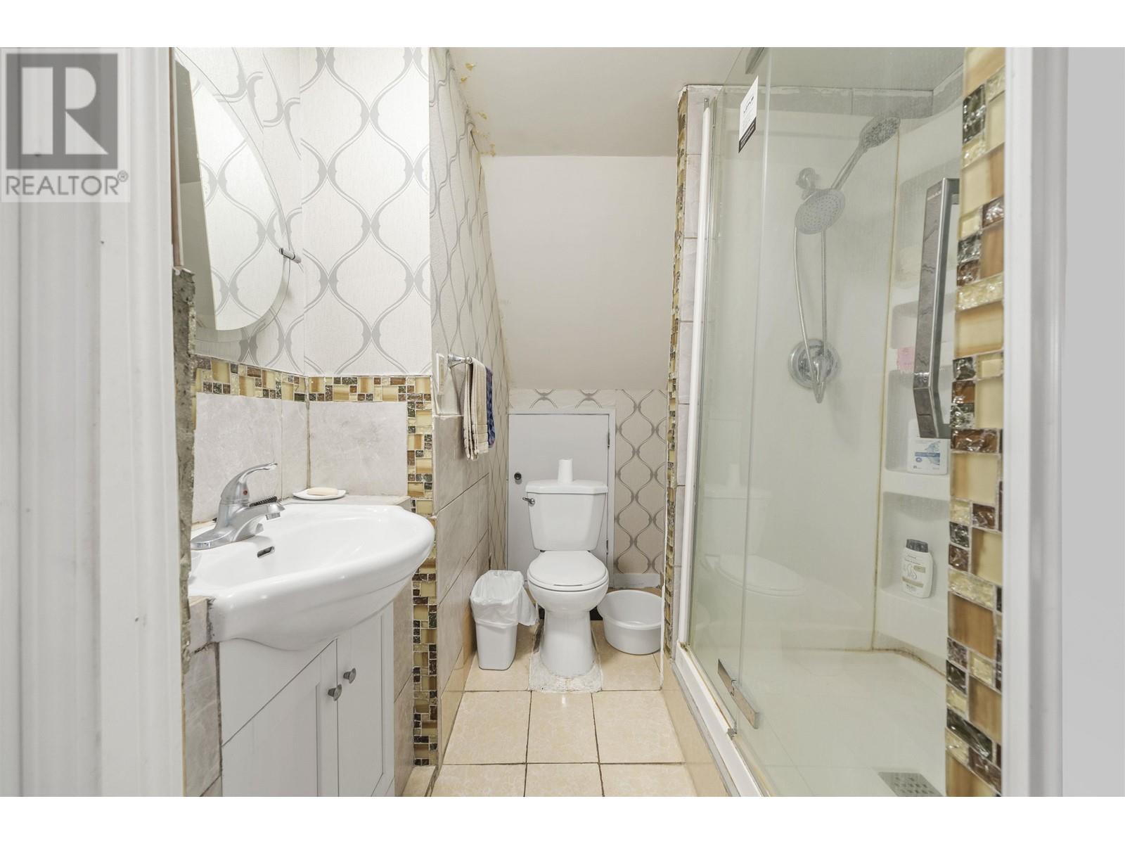 7760 WATERTON DRIVE, Richmond