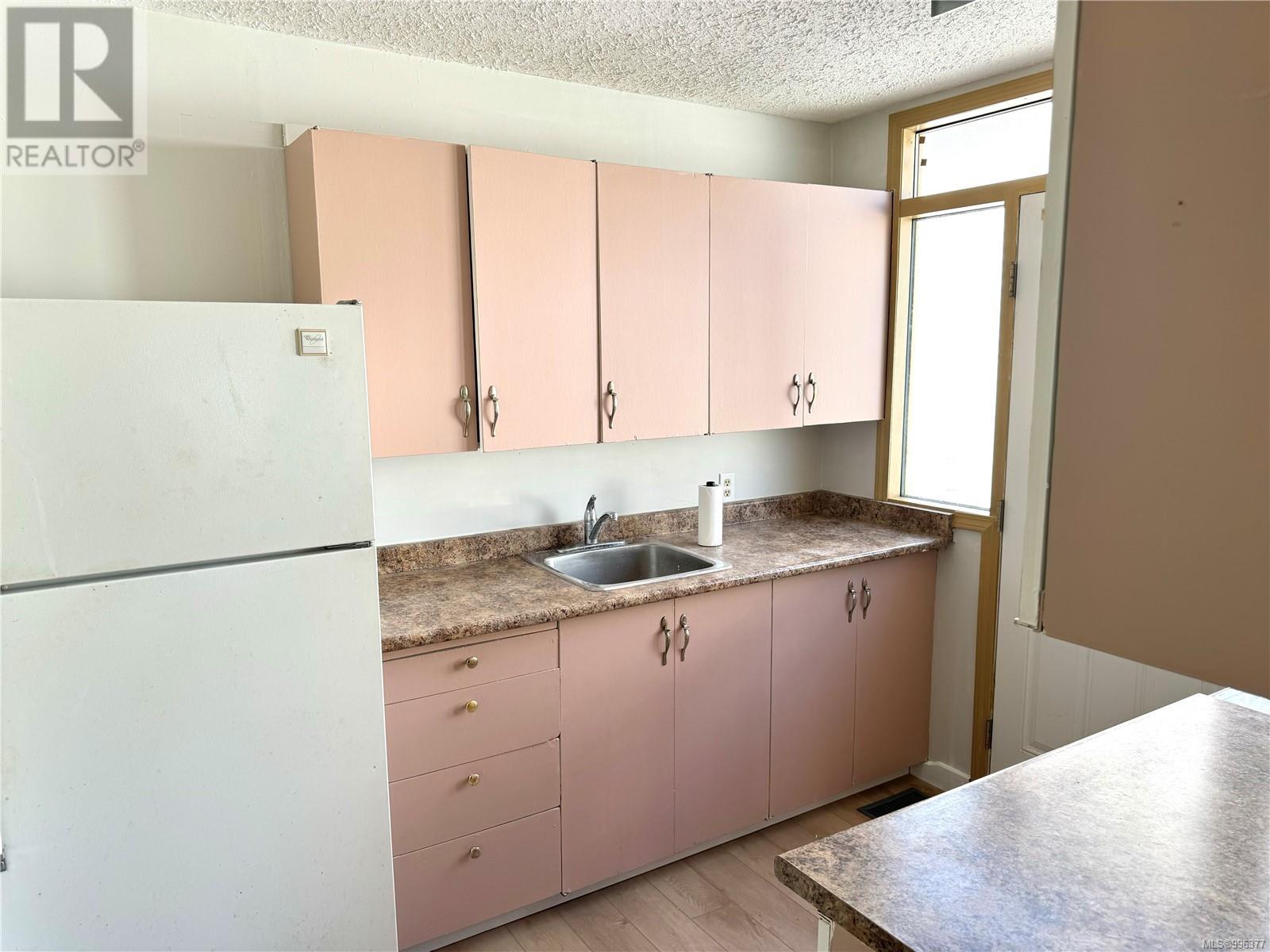 4024 6th Ave, Port Alberni