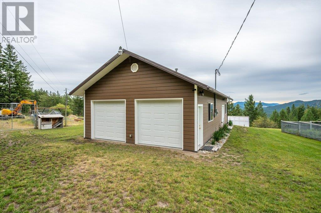 30 Osborne Road, Summerland