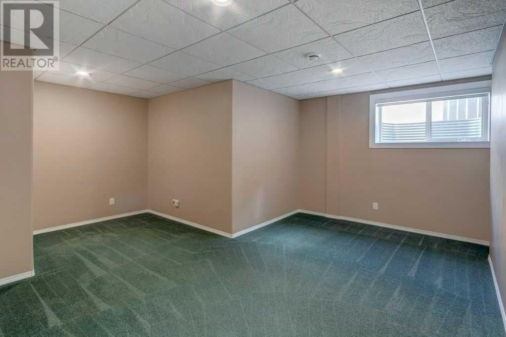 Single Family House for Sale in  Citadel Meadow Grove NW Citadel Calgary 