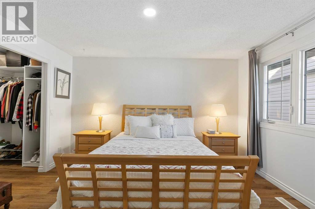 Single Family House for Sale in   Strathcona Drive SW Strathcona Park Calgary 