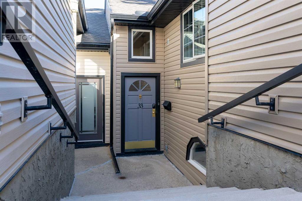 Single Family House for Sale in   Strathcona Drive SW Strathcona Park Calgary 
