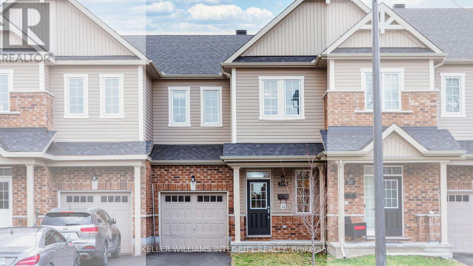 In the desirable Trailsedge community