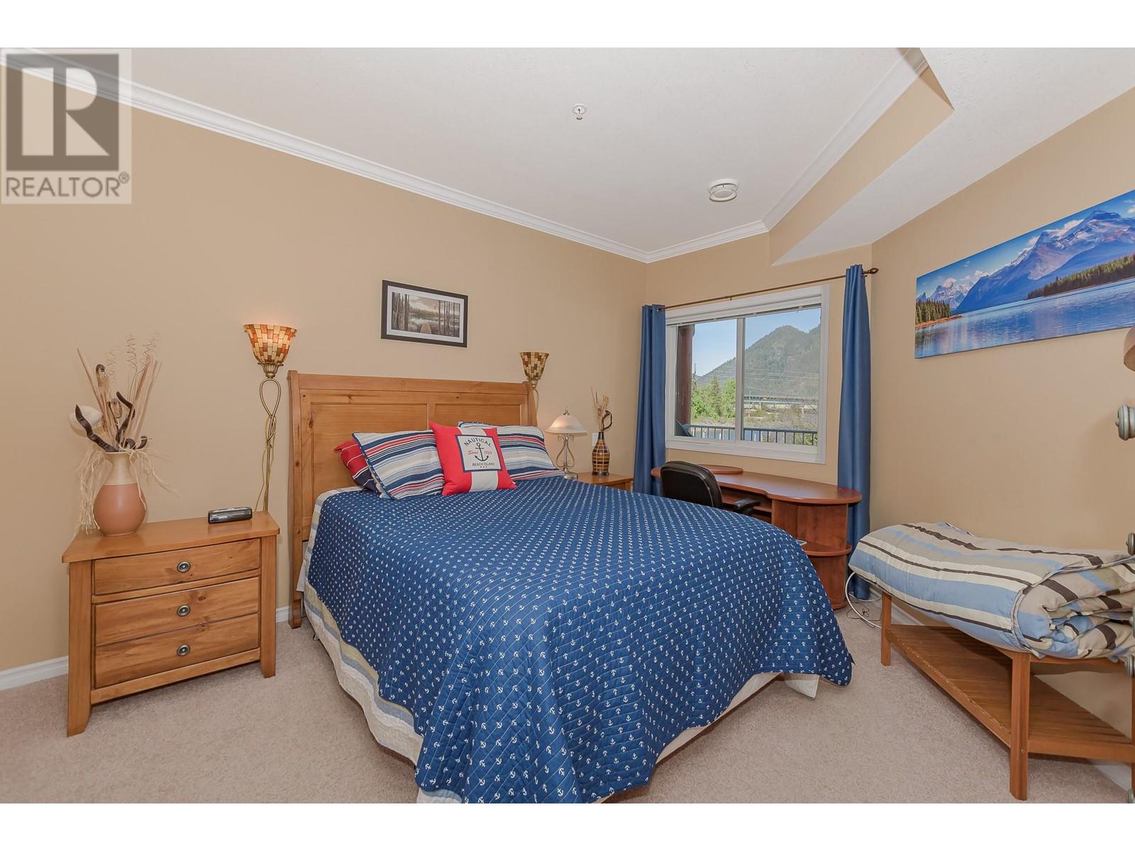 D203 1118 Riverside Avenue, Sicamous