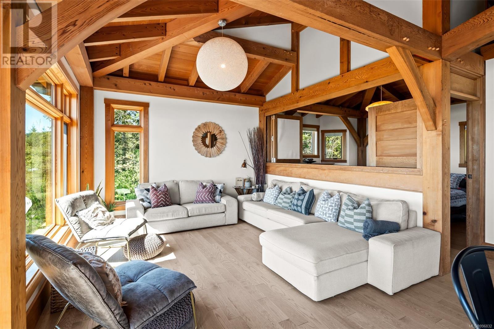 Photo 5 of 3926 Timberline Way, Sooke BC