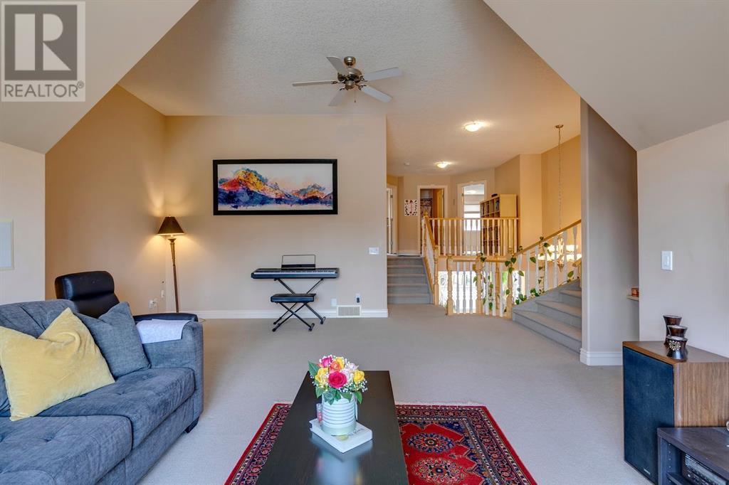 Single Family House for Sale in  Evergreen Drive SW Evergreen Calgary 