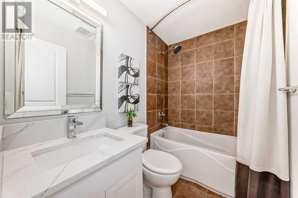 Single Family House for Sale in   Avenue SW Richmond Calgary 