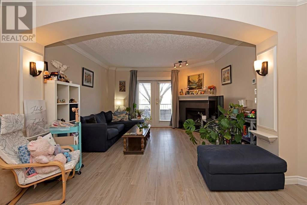 Single Family House for Sale in    Avenue SW Erlton Calgary 