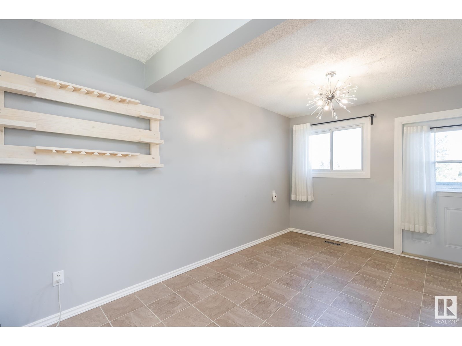 16922 109 ST NW, Edmonton