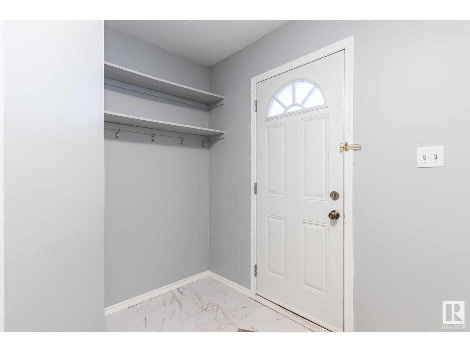 16922 109 ST NW, Edmonton
