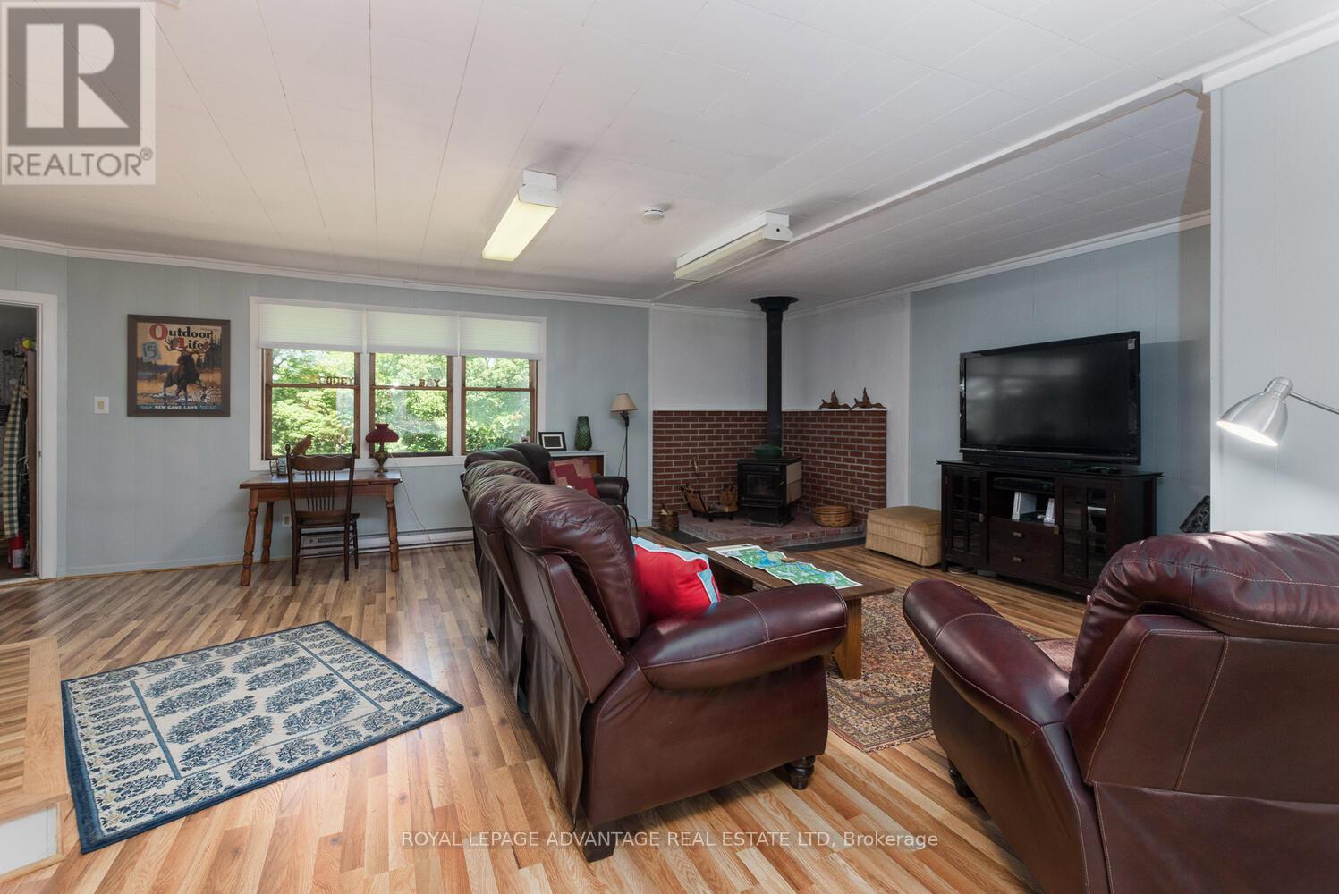 Photo 6 of 4418 Old Kingston Road, Rideau Lakes ON