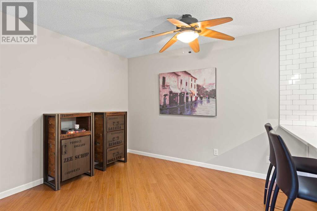 Single Family House for Sale in   Richard Place SW Lincoln Park Calgary 