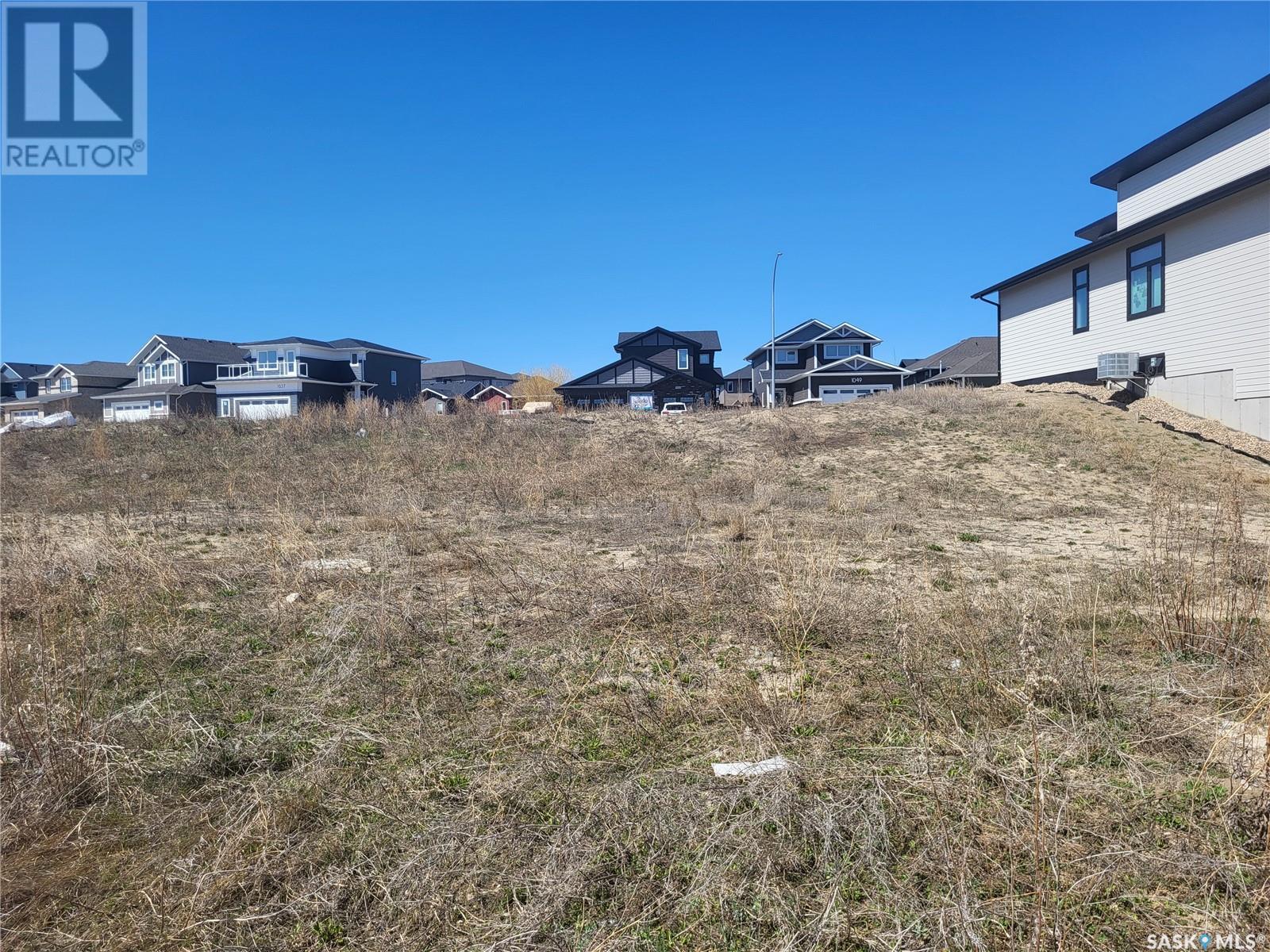 Photo 8 of 1048 3rd Street N, Martensville SK