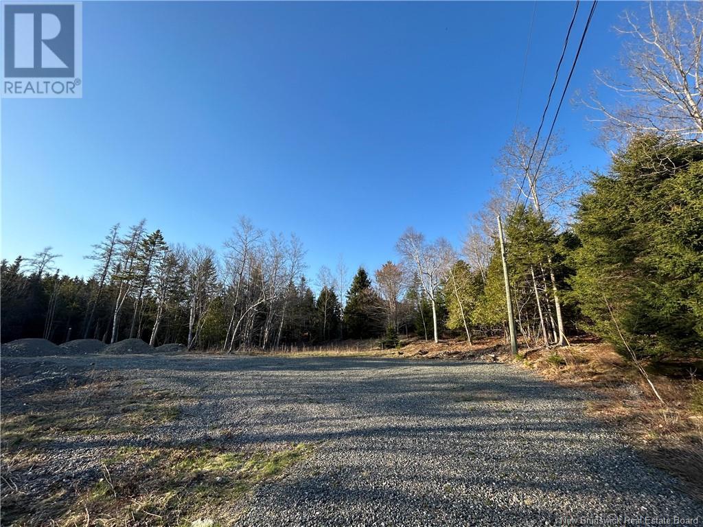 Photo 2 of 6 Highmeadow Lane, Rothesay NB
