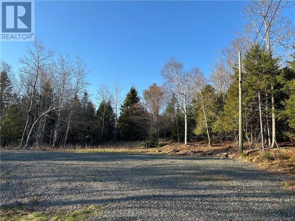 Photo 3 of 6 Highmeadow Lane, Rothesay NB
