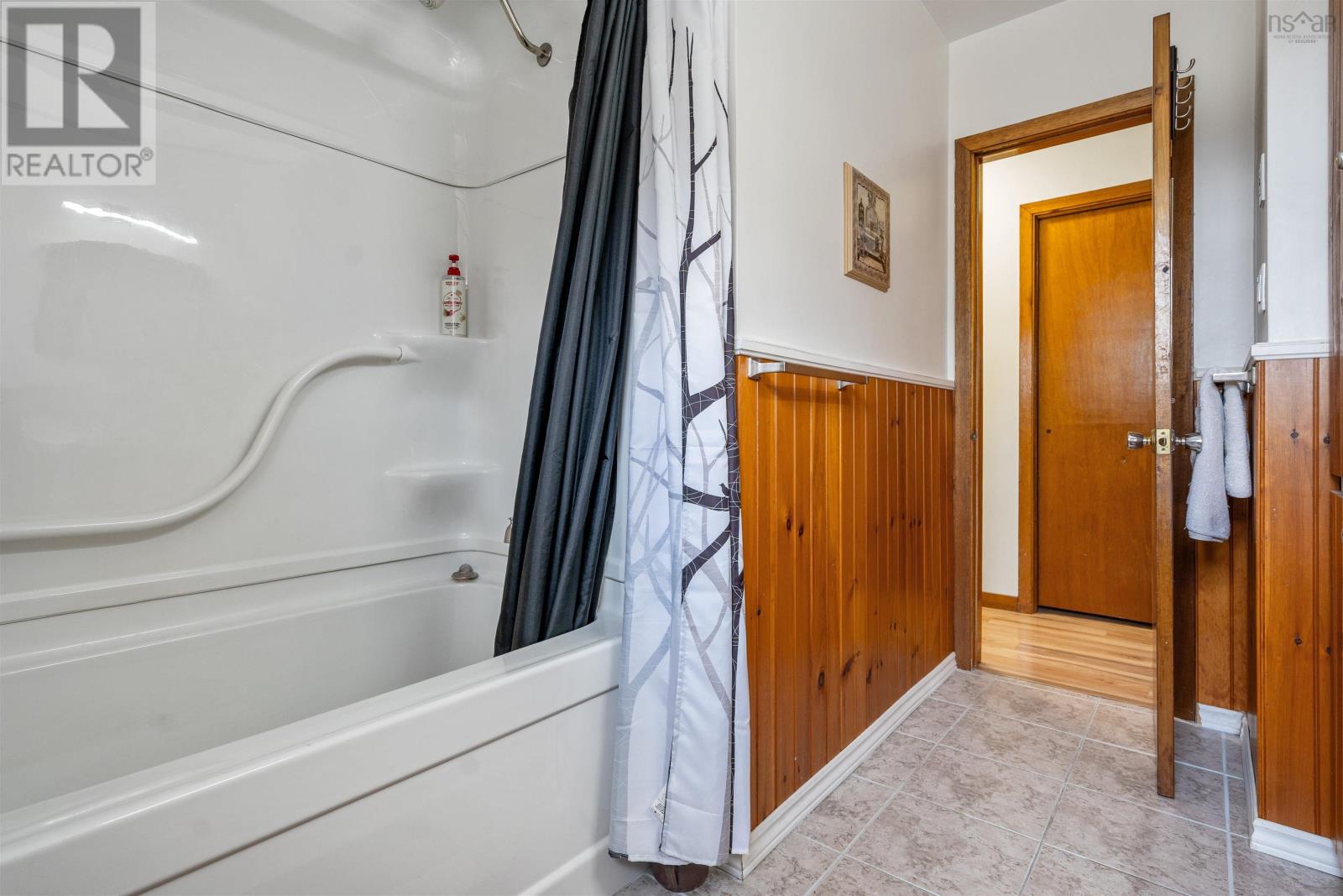 Property 23 of 49 of 684 St Marys Road