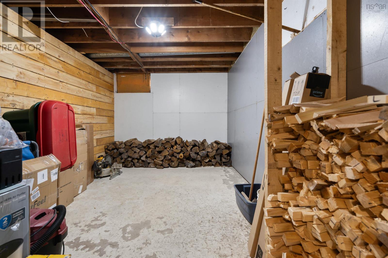 Property 31 of 49 of 684 St Marys Road