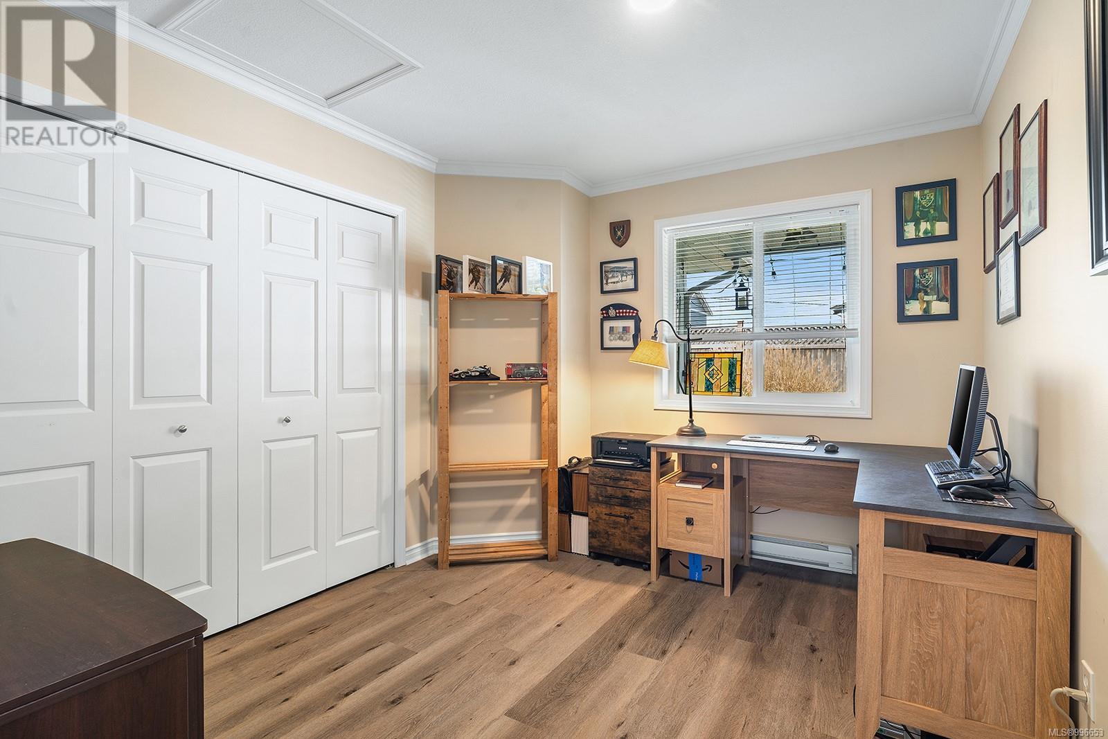 1 405 Craig St, Parksville