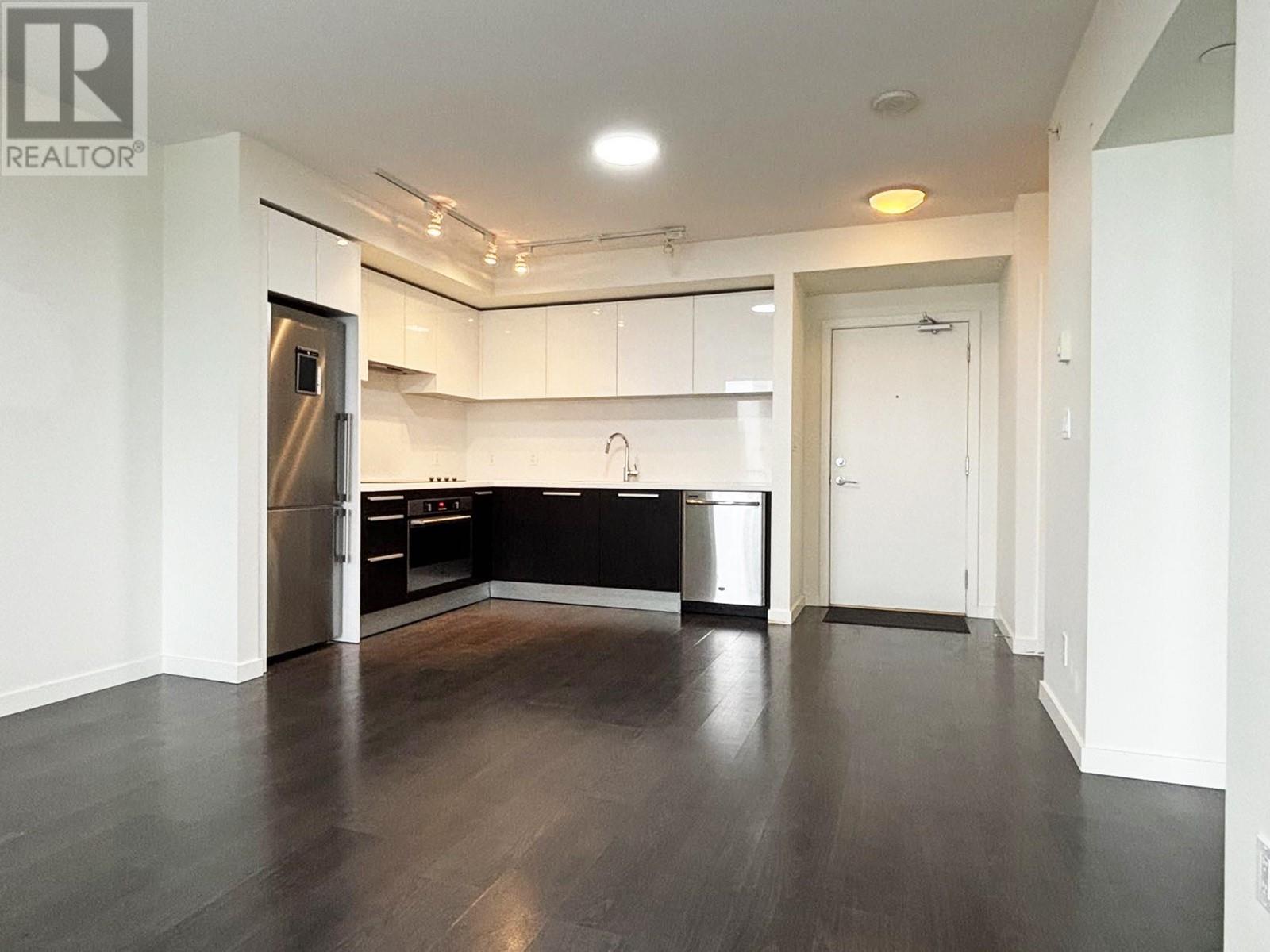 Photo 2 of 2803 6333 Silver Avenue, Burnaby BC