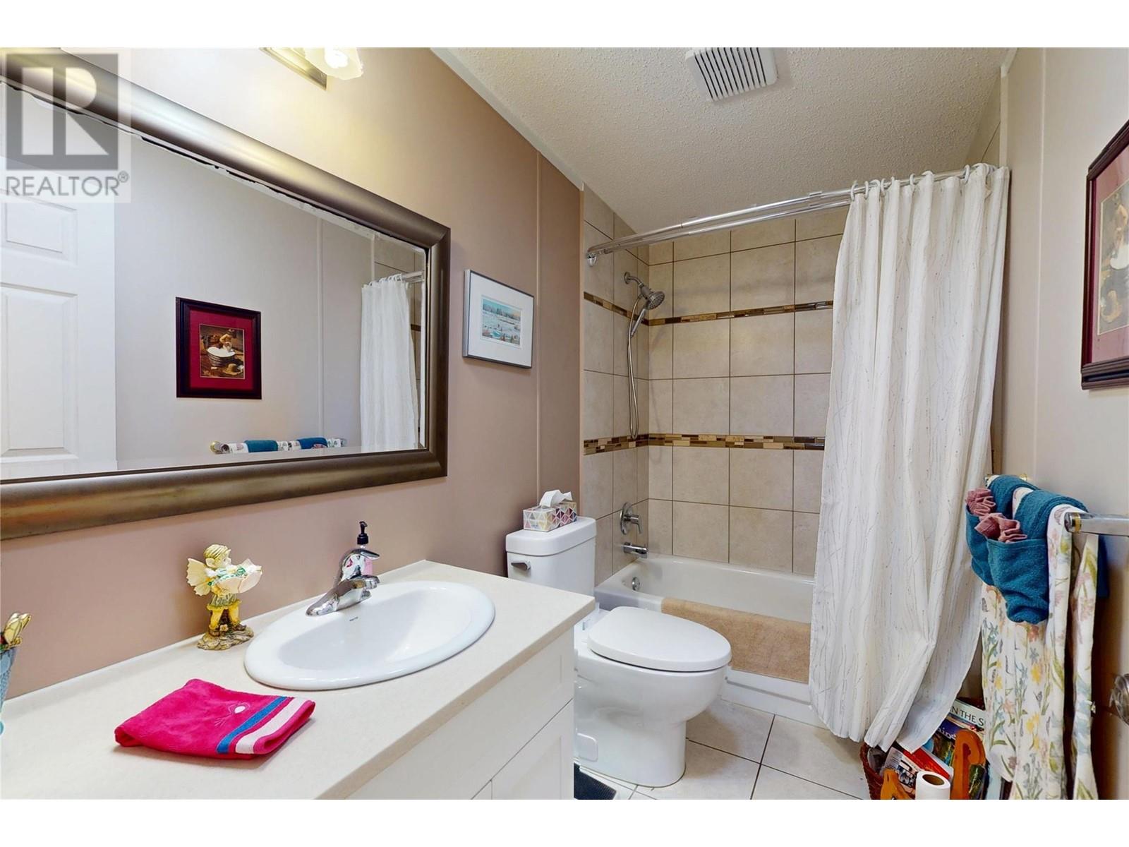 53 1750 Lenz Road, West Kelowna
