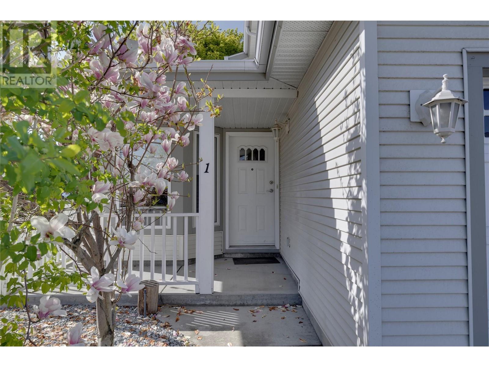 1 1120 Guisachan Road, Kelowna