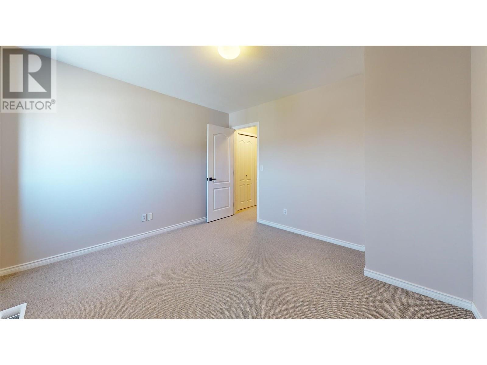 1 1120 Guisachan Road, Kelowna