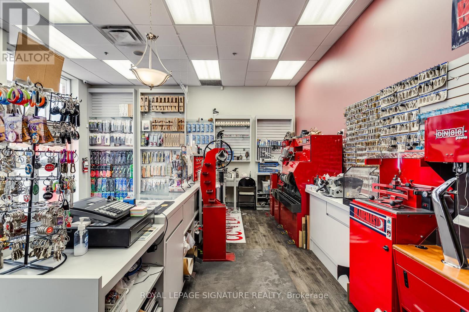 Business for Sale in N   MAJOR MACKENZIE DRIVE W Vaughan (Patterson) 