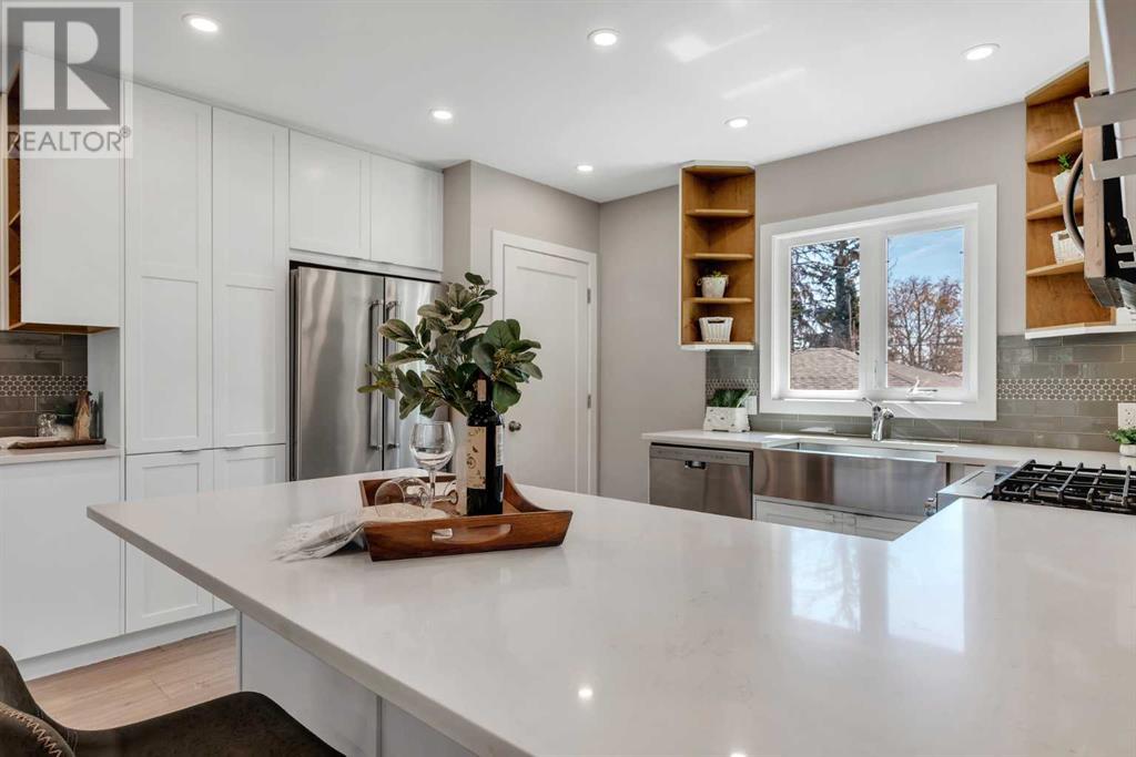 Single Family House Bungalow for Sale in   Avenue NE Renfrew Calgary 
