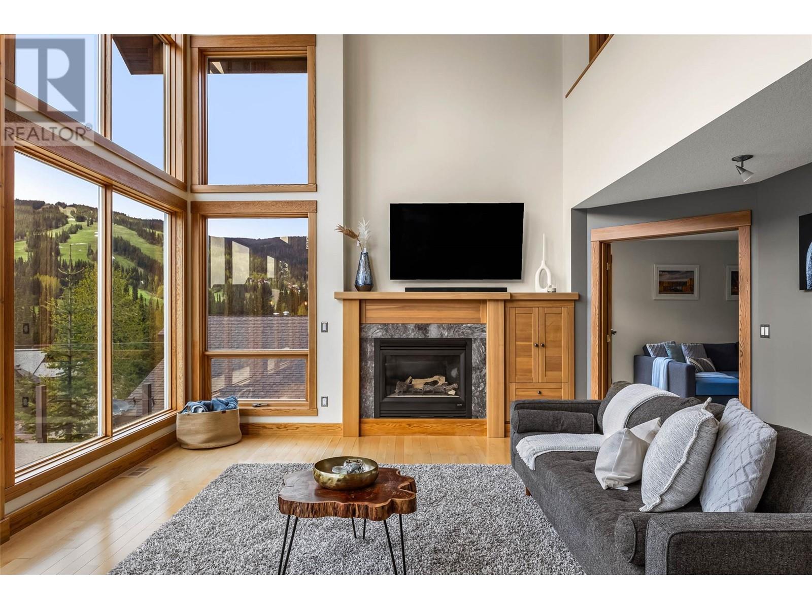 2417 Fairways Drive, Sun Peaks