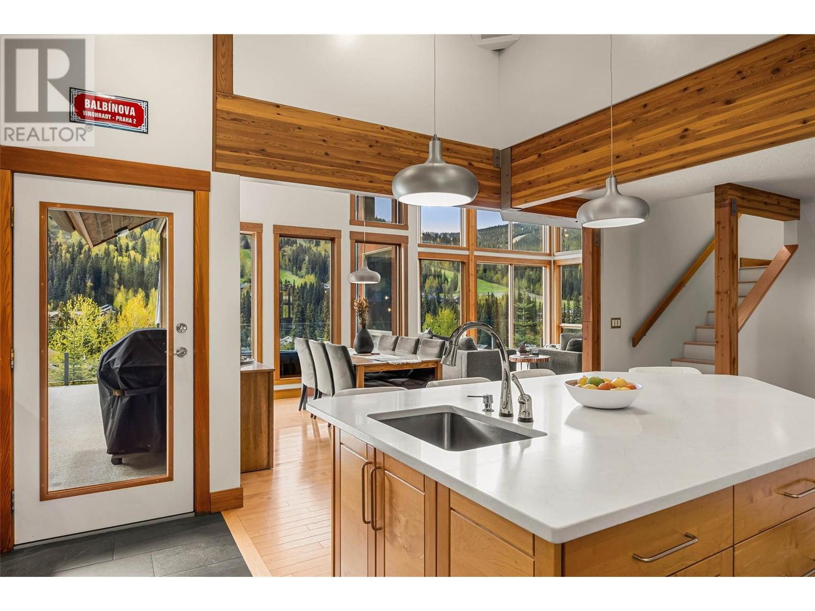 2417 Fairways Drive, Sun Peaks